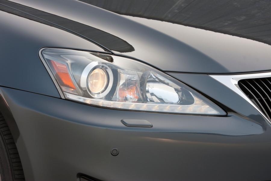  Lexus IS350 2011 года  (фото 8 из 39)